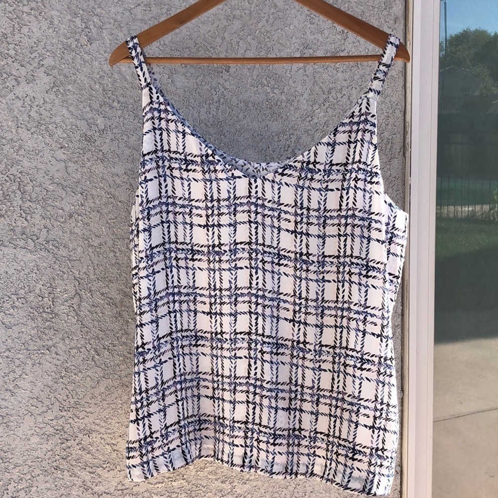 SLEEVELESS Reversible Patterned Cami/Blouse Size XL
